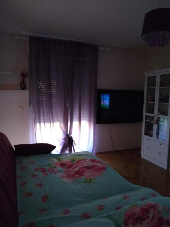 Melita Studio Apartment Split Exteriör bild